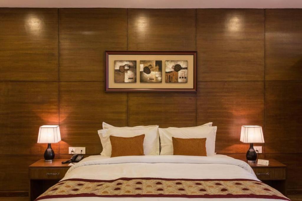 Yatri Hotel Kathmandu Exterior foto