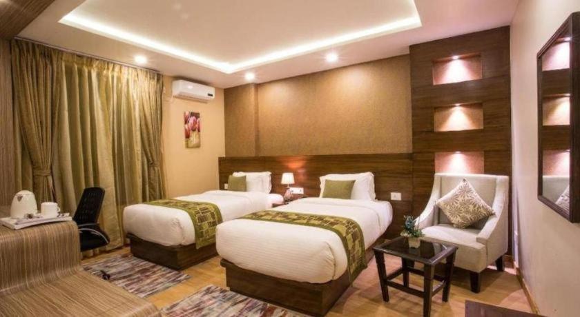 Yatri Hotel Kathmandu Exterior foto