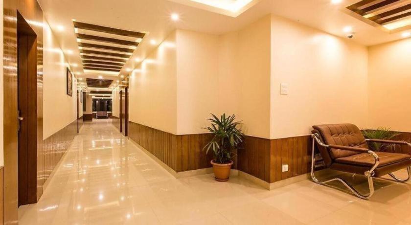 Yatri Hotel Kathmandu Exterior foto