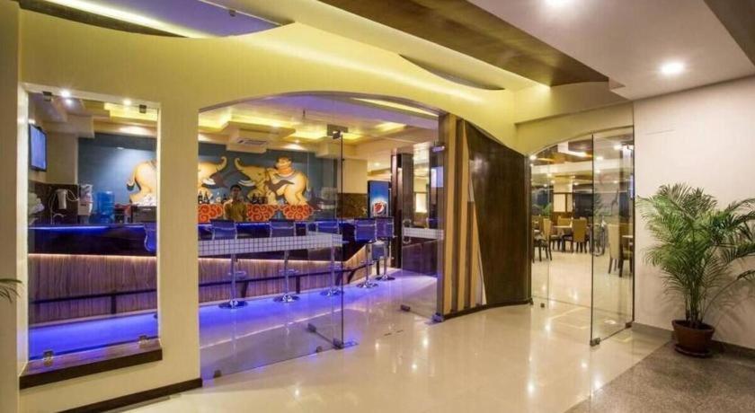 Yatri Hotel Kathmandu Exterior foto