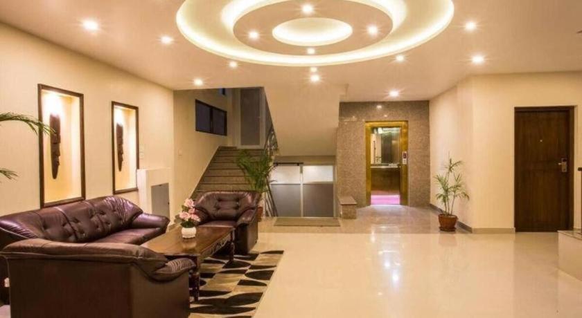 Yatri Hotel Kathmandu Exterior foto