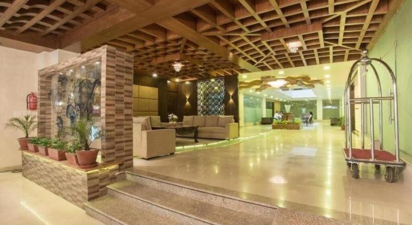 Yatri Hotel Kathmandu Exterior foto
