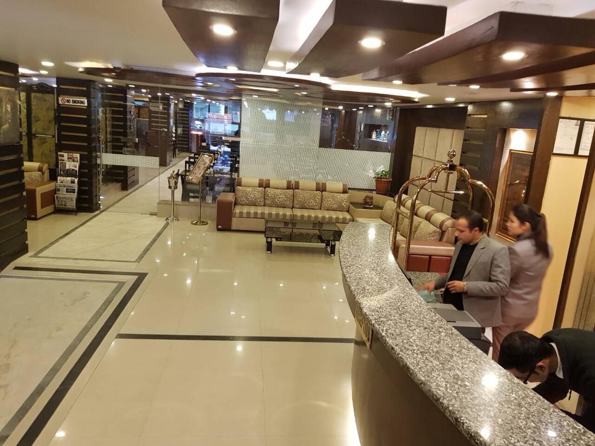 Yatri Hotel Kathmandu Exterior foto