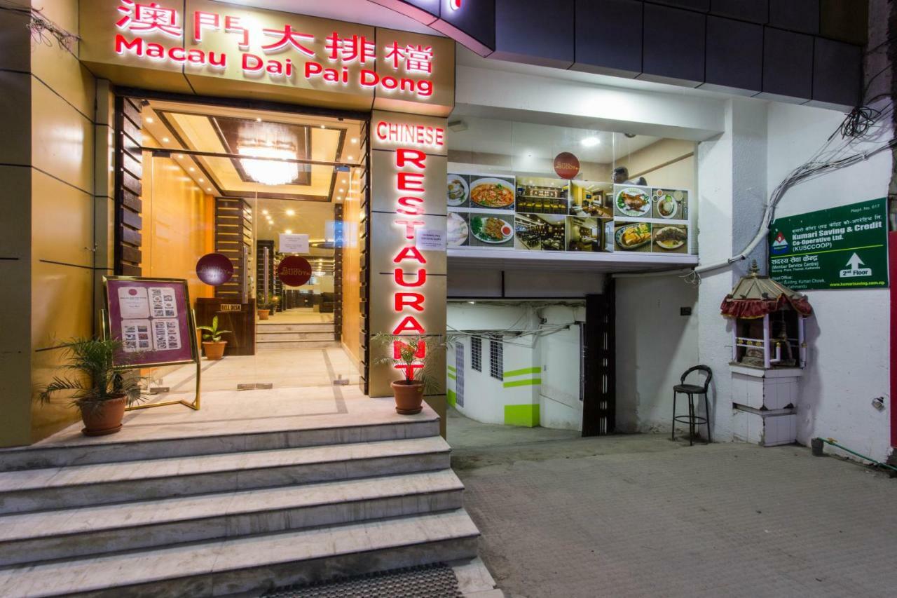 Yatri Hotel Kathmandu Exterior foto